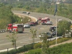Accident on River Rd. Bridge Photo By: Matthew Zick