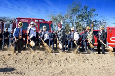 Photo by: City of Eastvale/JAB Photography City officials and CAL FIRE/Riverside County Fire Department personnel take part in the ceremonial groundbreaking on Dec. 8 for Eastvale’s Fire Station No. 31.